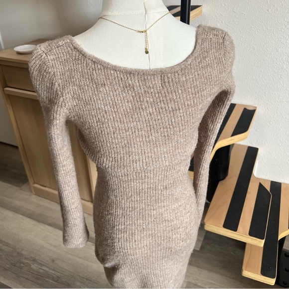 Brown sweater dress - Picture 2 of 3